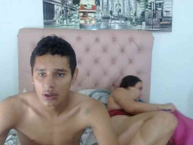 ashely-and-jeicod webcam