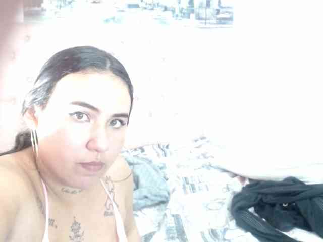 ashely-and-jeicod webcam