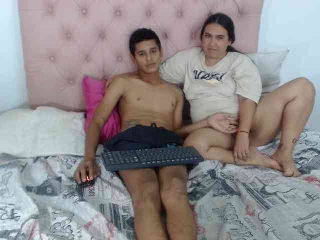 ashely-and-jeicod webcam