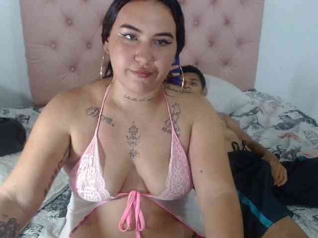ashely-and-jeicod webcam