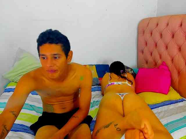 ashely-and-jeicod webcam
