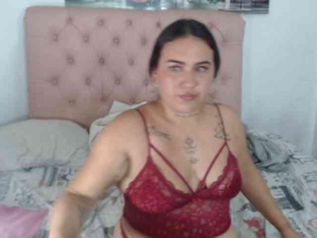 ashely-and-jeicod webcam