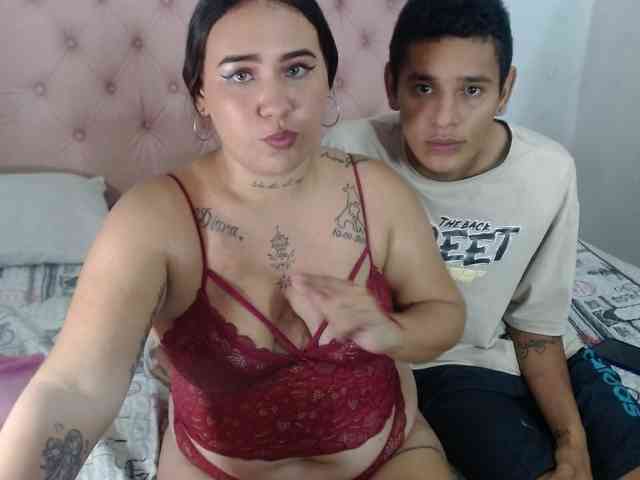 ashely-and-jeicod webcam