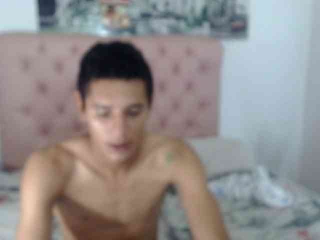 ashely-and-jeicod webcam