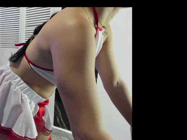 Chiquisexy05 webcam