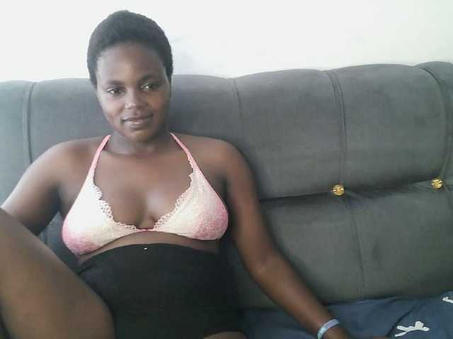 Sweetcutie1 webcam bongacams model stream image