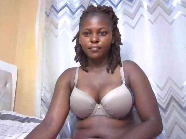 Alicia2025 webcam