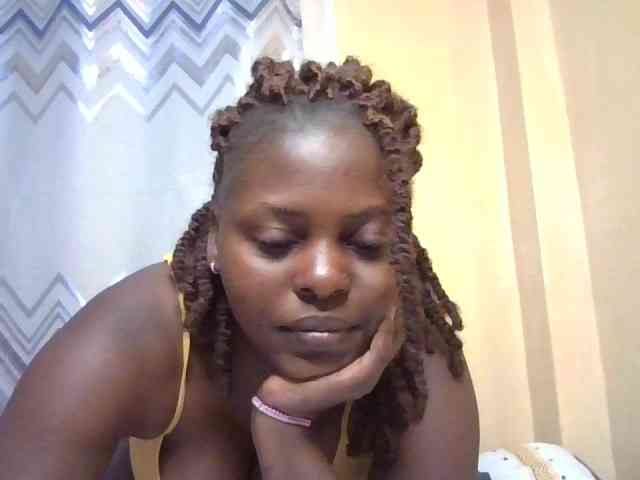 Alicia2025 webcam