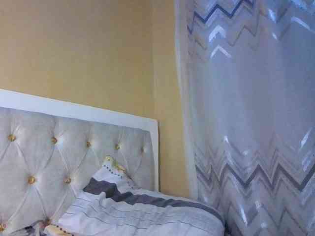 Alicia2025 webcam