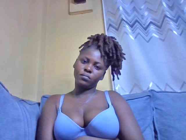 Alicia2025 webcam