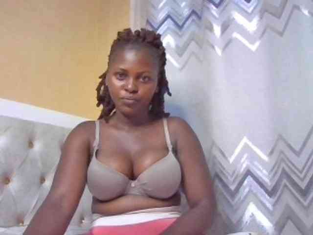 Alicia2025 webcam