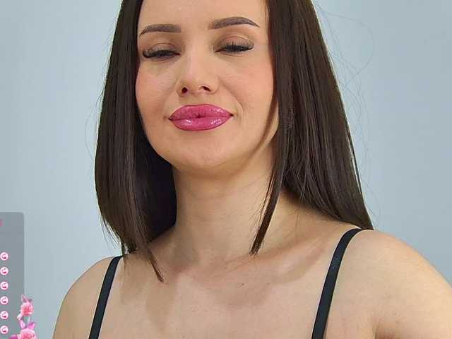 EmilyNovaa from BongaCams is Freechat