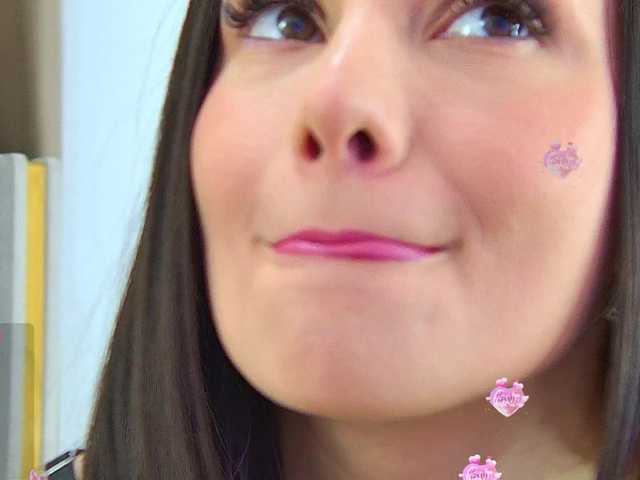 EmilyNovaa's BongaCams show and profile