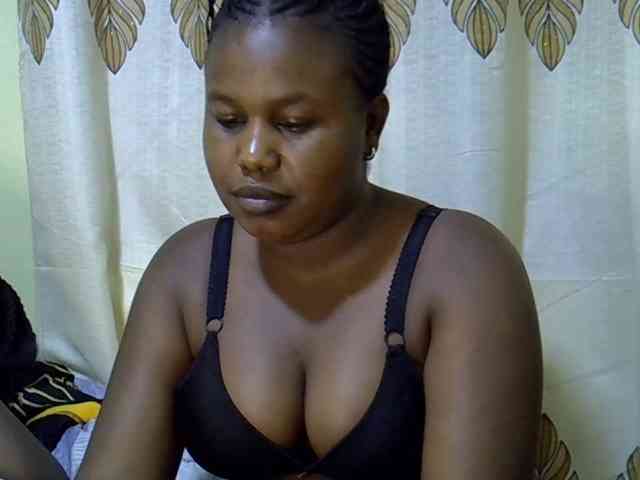 Sweettmee0 webcam