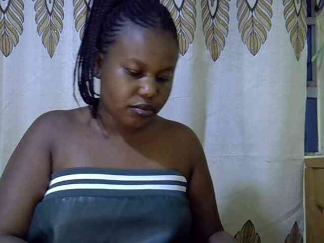 Sweettmee0 webcam
