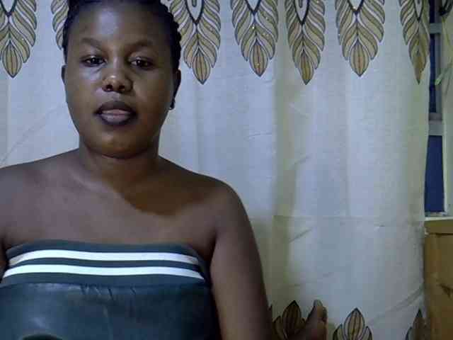 Sweettmee0 webcam