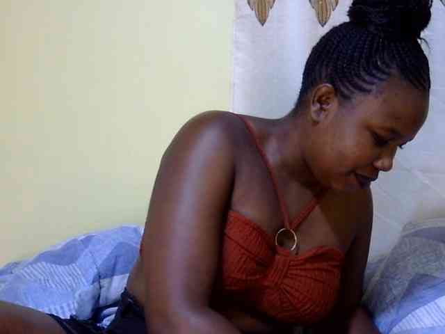 Sweettmee0 webcam