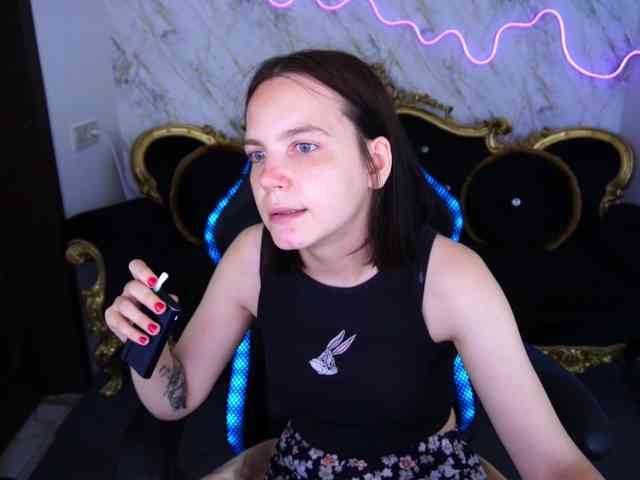SpicyyDoll webcam
