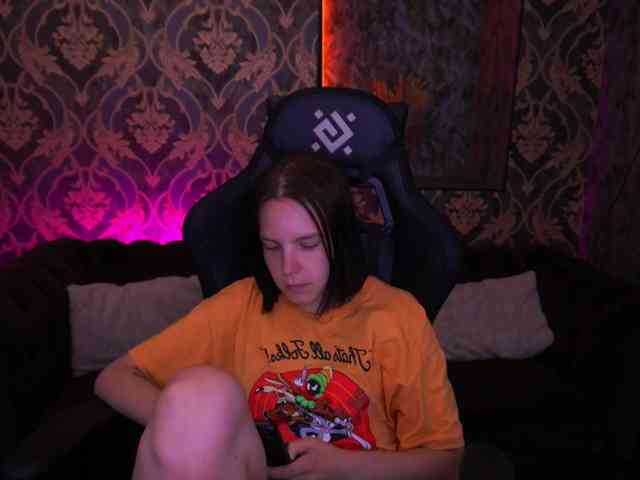 SpicyyDoll webcam