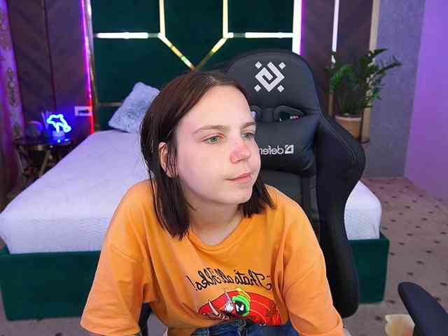 video live chat SpicyyDoll