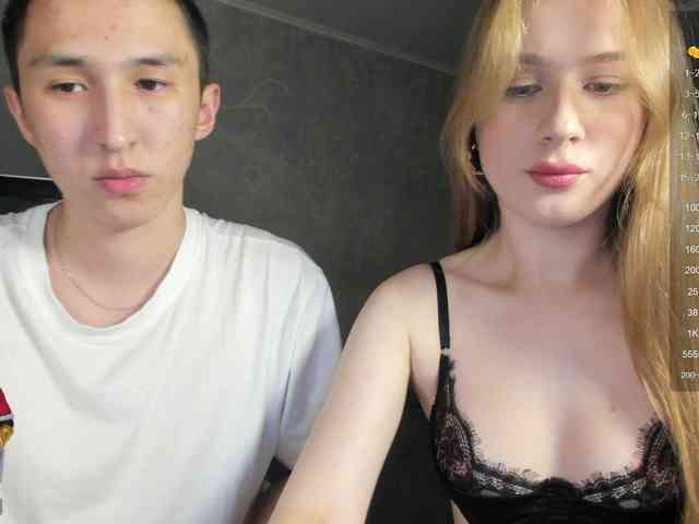 naked chat room LunaAndHim
