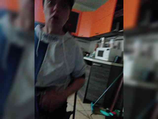 KiraSex webcam