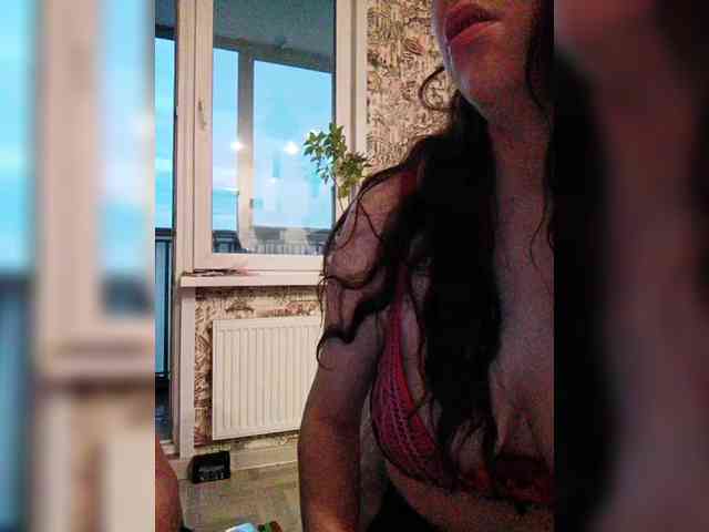 KiraSex webcam