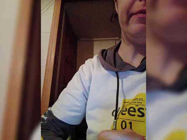 KiraSex webcam