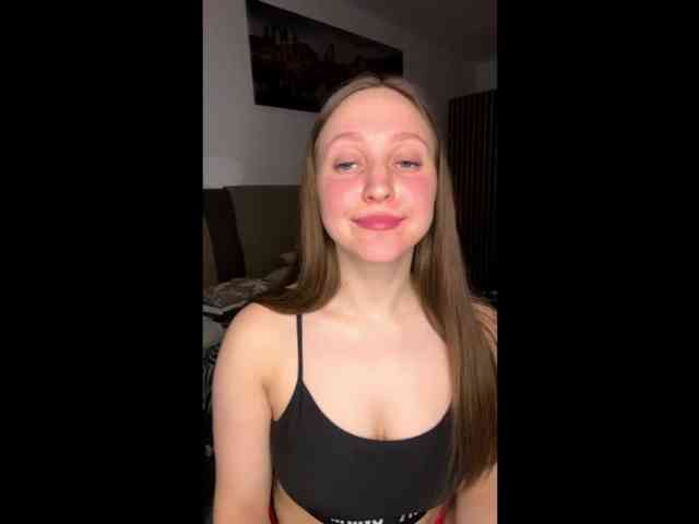 Shirley1Ross webcam