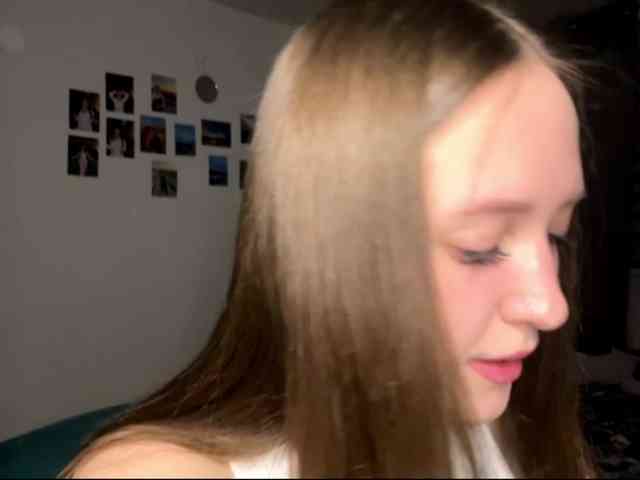 Shirley1Ross webcam