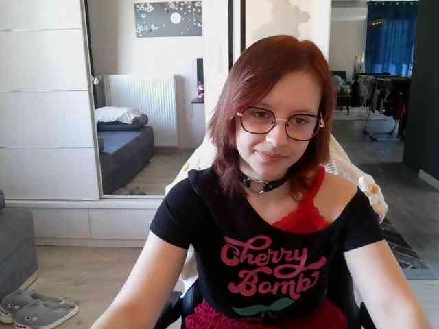 ElianaFlirt webcam