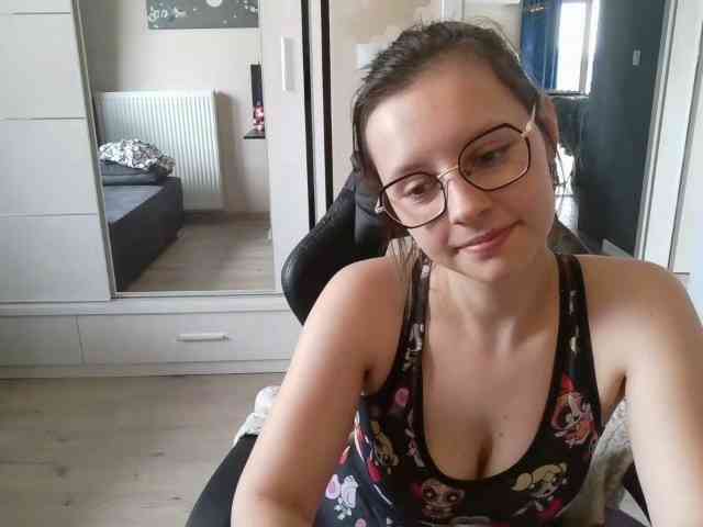 ElianaFlirt webcam