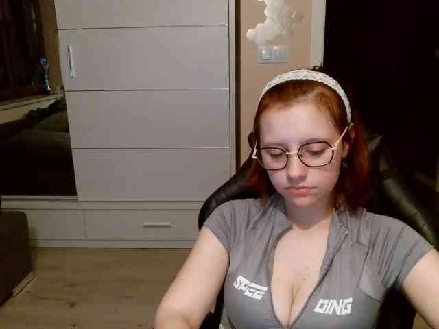 ElianaFlirt webcam