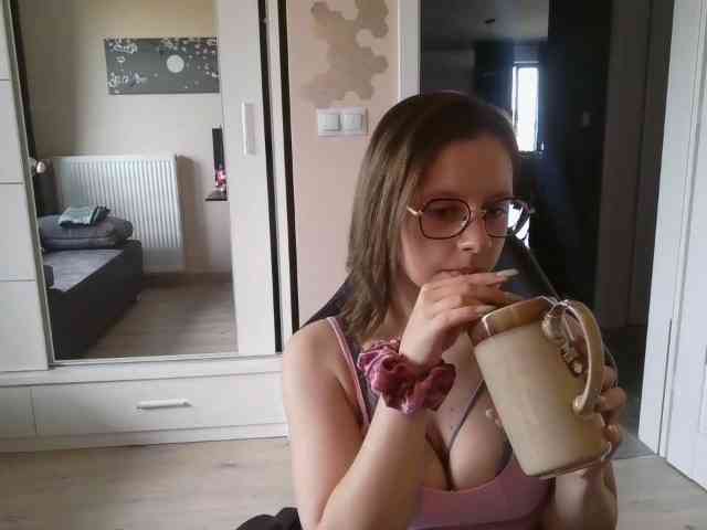 ElianaFlirt webcam