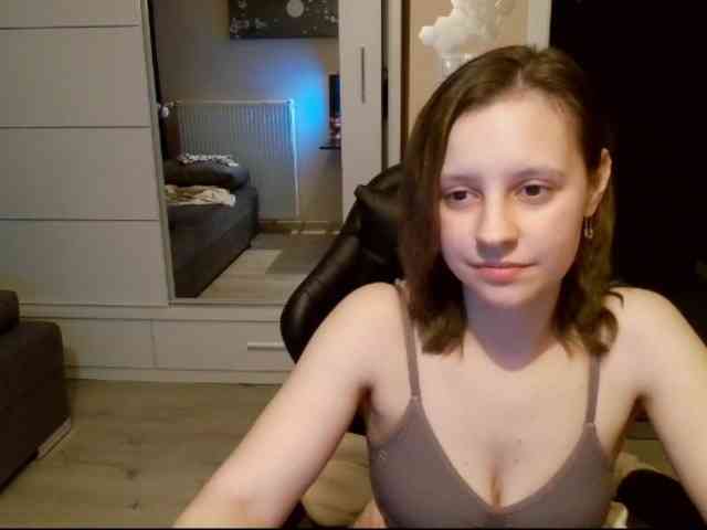 ElianaFlirt webcam