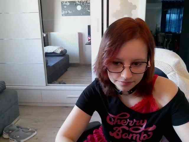 ElianaFlirt webcam