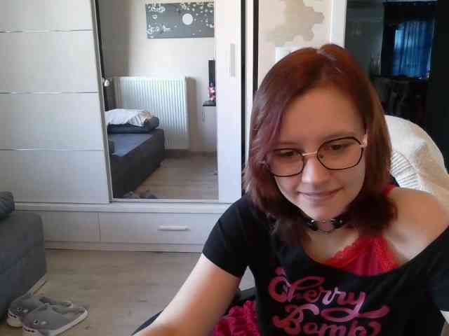 ElianaFlirt webcam