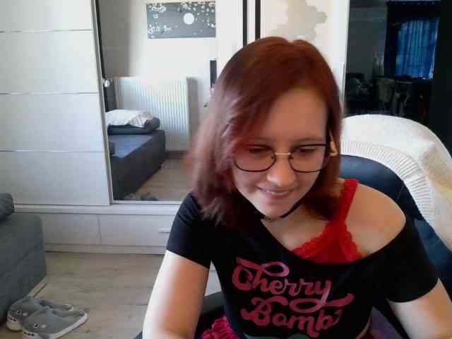 ElianaFlirt webcam