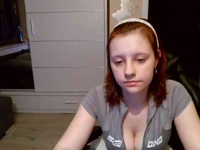 ElianaFlirt webcam