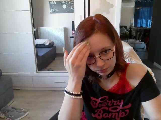 ElianaFlirt webcam