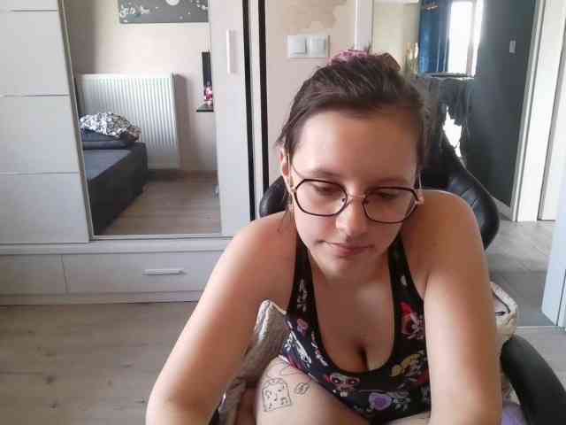 ElianaFlirt webcam