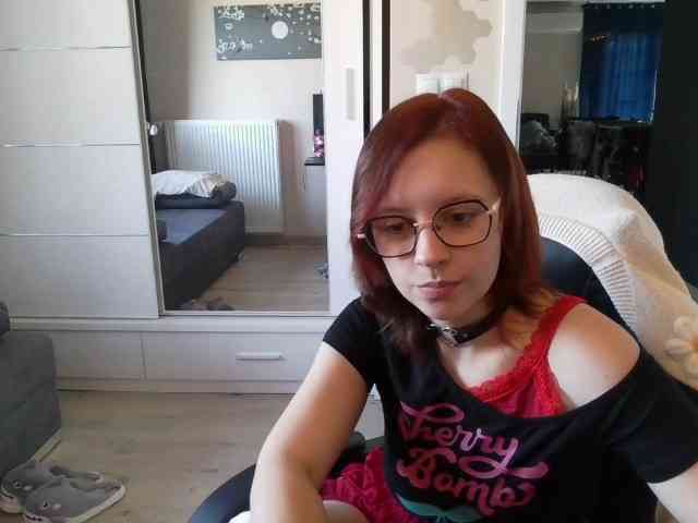 ElianaFlirt webcam