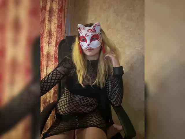 Lapo4ka-1a Live Webcam on BongaCams
