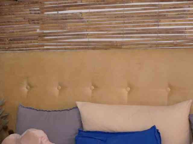 free chatting online LennaJade