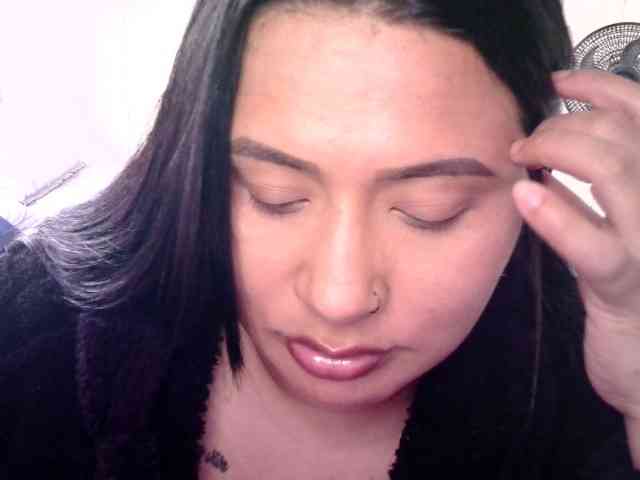 Chloe21 webcam