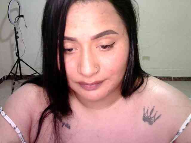 Chloe21