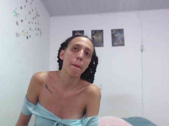 adult camming Charly-x-emily