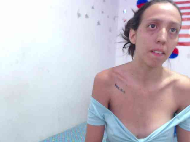 free adult cam Charly-x-emily
