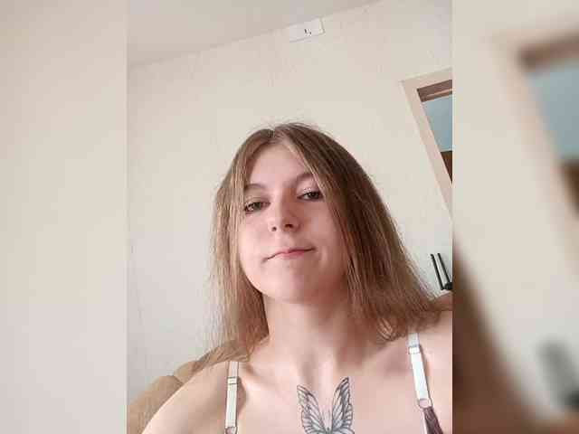 1FunnyBunny1 webcam