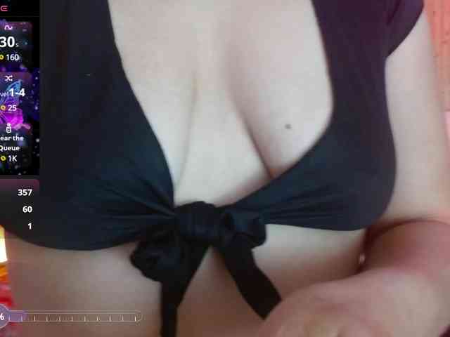 Carolineevans webcam
